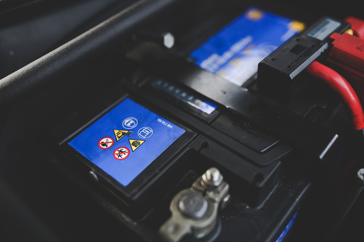 Comment choisir et remplacer la batterie de sa voiture