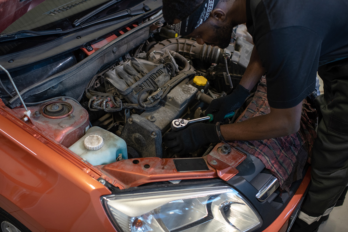 Encrassement du moteur de sa voiture quel symptôme ? Que faire